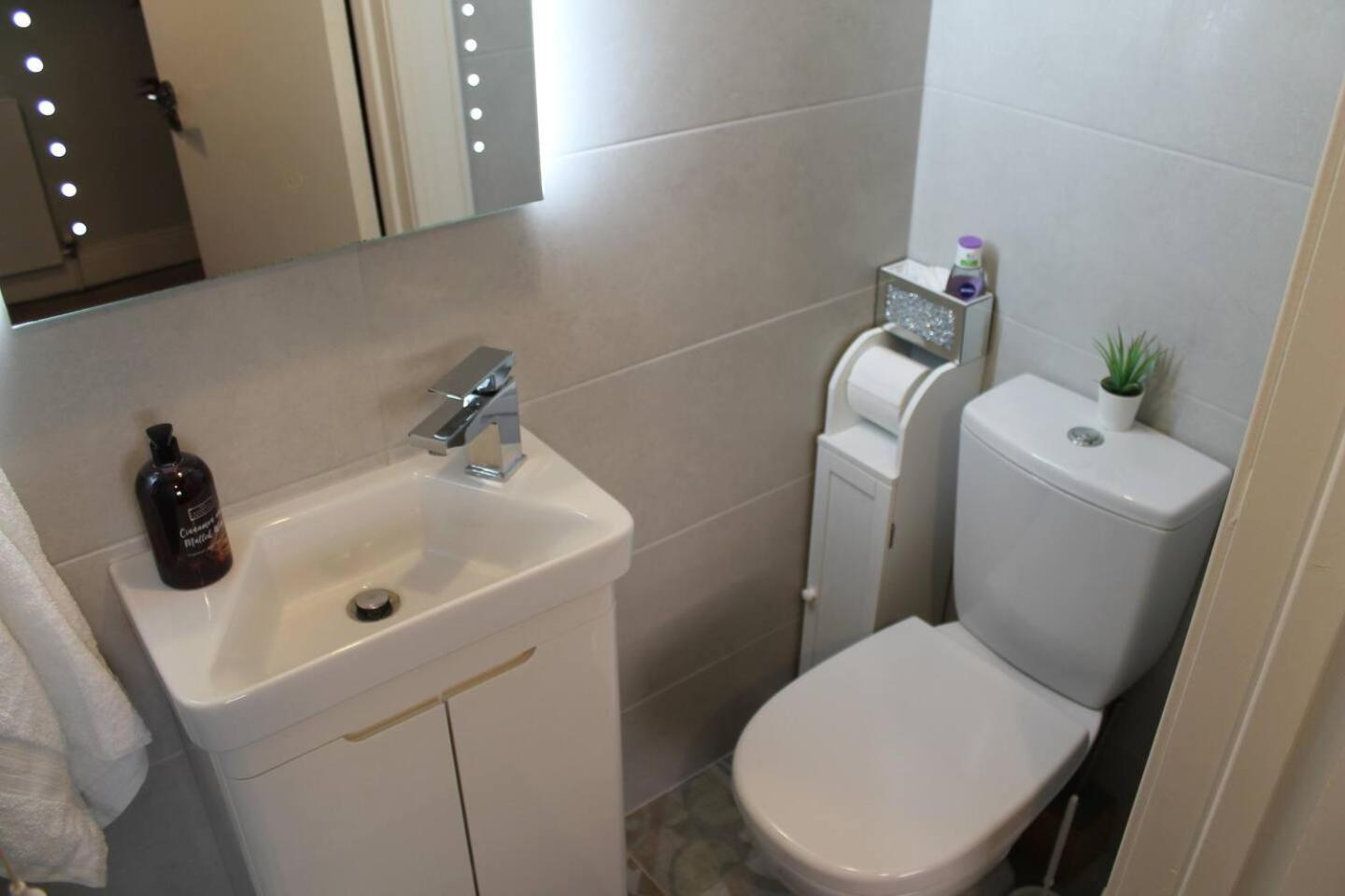 4 Bed Boutique House Lisburn Road Villa Belfast Eksteriør bilde